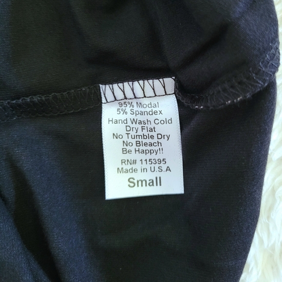 Fighting🤼 Eel Top Love❤ in Diagonal Dots - NWT - Picture 7 of 12